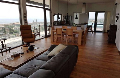 Osu Apartment | Serviced Apartments with a Seaview