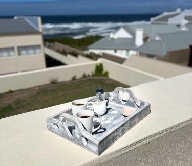 Glentana Apartment | Serviced beach apartment