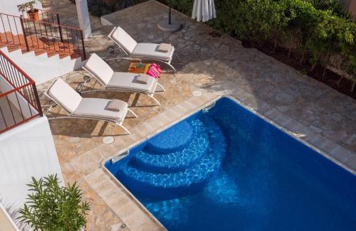 Nuestra Senora de Jesus Villa | Ses Vistes