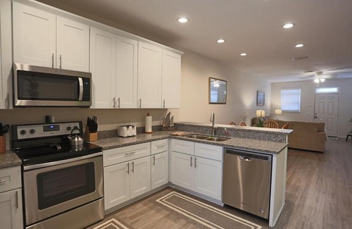Mexico Beach Apartment | Set Sail at 7 by Pristine Properties