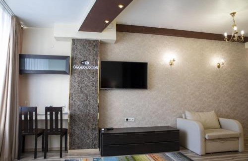 Dnipro Apartment | Seven Eleven Apartment HOTEL in Most City