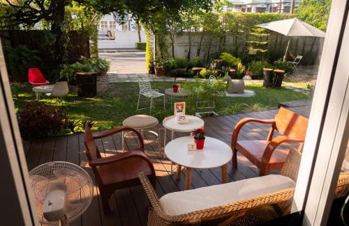 Suan Luang House | Seven Rabbit House