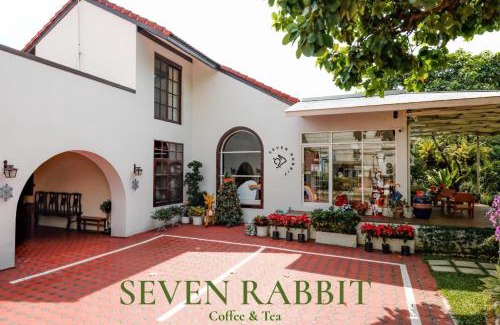 Suan Luang House | Seven Rabbit House