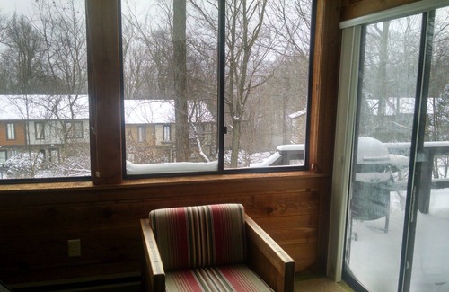 Seven Springs House | Seven Springs Townhouse with WiFi/NetFlix