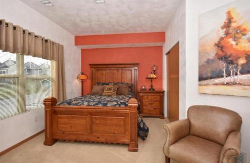 Seven Springs Apartment | Seven Springs Woodridge 4 Bedroom Premium Condo, Mountain Views! condo