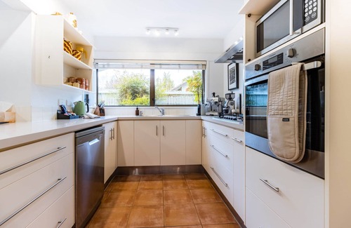 Hanmer Springs House | Seventeen On Cheltenham