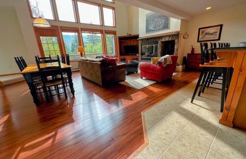 Bretton Woods House | SH1 Beautiful StoneHill Townhouse in Bretton Woods