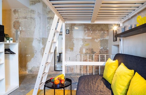 Weissensee Apartment | Shabby Chic Apartment +Freshly Furnished +Self Check-in