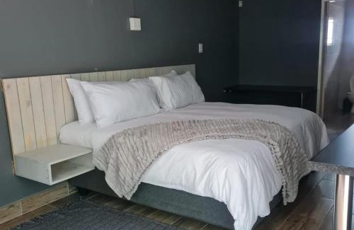 Phalaborwa House | Shabi's Guest Lodge