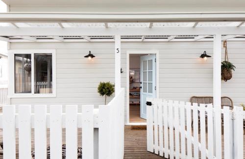 Weymouth House | Shack In The Dunes