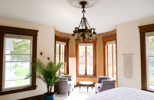 Fleischmanns House | Shadowcrest