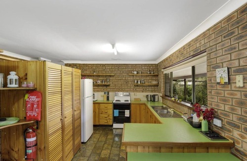 Barrington House | Shady Trees Barrington