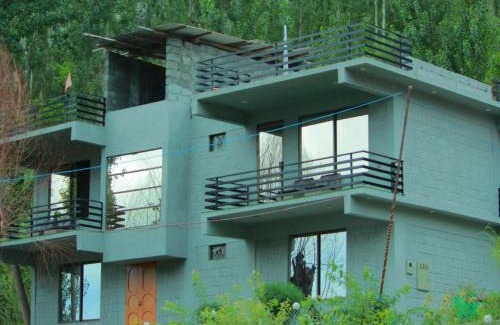 Skardu Hotel | SHAHI Resort Kachura Skardu