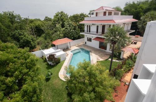 Bommayapalayam Hotel | Shambala Resort