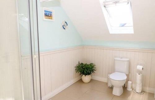 Dromineer House | Shannonvale Cottage