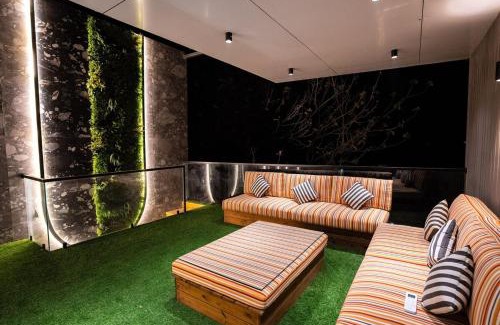 Varanasi Apartment | Shanti Villa