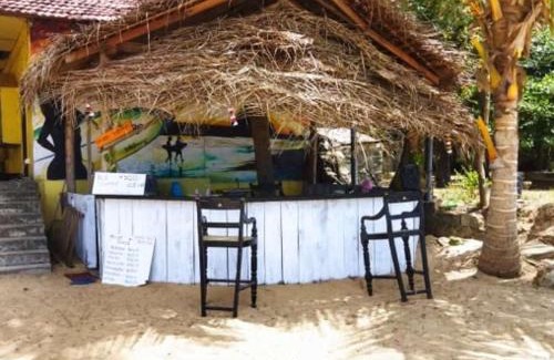 Pottuvil Division 2 Resort | Shashini Beach Resort