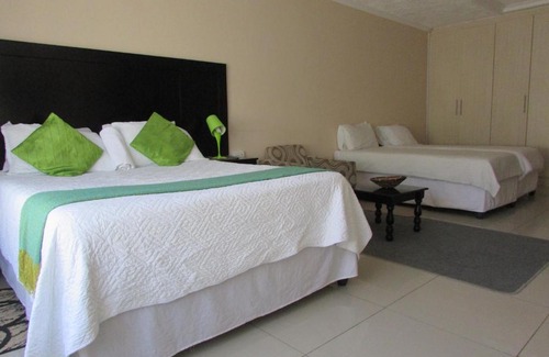 Gaborone Bed & Breakfast | Shathipha Cottage