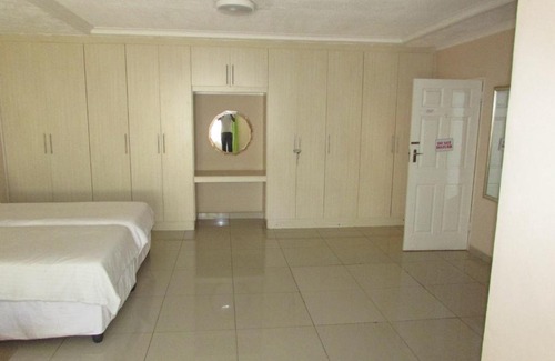 Gaborone Bed & Breakfast | Shathipha Cottage