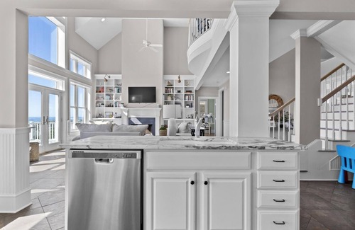 Atlantic Beach House | Shearwater 4 Bedroom Home by RedAwning