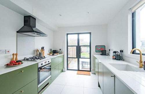 Deal House | Shell Seekers Cottage