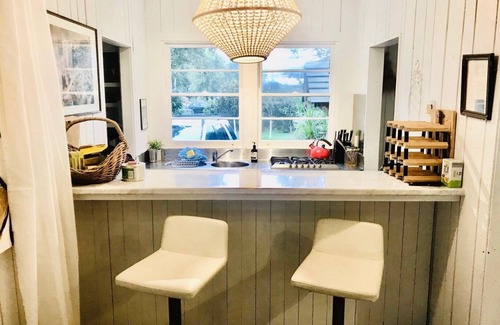 Sawtell House | shellies on the beach Big House