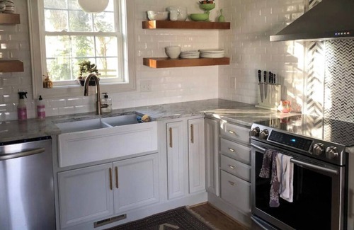 Edinburg Other | Shenandoah Farmhouse on the River with Sweeping Mountain Views. Pet Friendly.