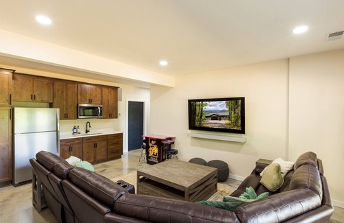 Stanardsville House | Shenandoah Luxury Mountain Stay