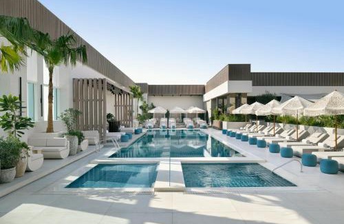 Trade Center Hotel | Sheraton Grand Hotel, Dubai