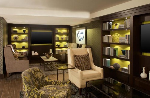 Minnetonka Hotel | Sheraton Minneapolis West