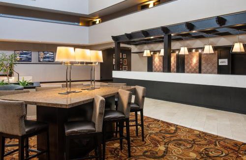 Minnetonka Hotel | Sheraton Minneapolis West Hotel