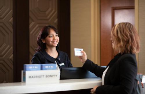 Downtown Niagara Falls Hotel | Sheraton Niagara Falls