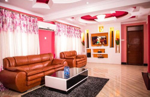 Tangana Hotel | Sheratton Regency Hotel