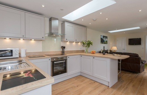 Sherwood Forest Cottage | Sherwood Forest Lodge 1