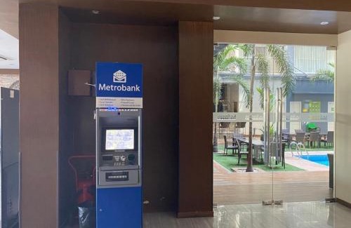 Malabanias Apartment | Sheryll Escapes - La Grande 11th floor, Phase 2, luxury 1BR balcony