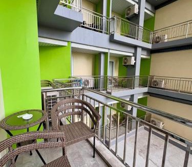 Malabanias Apartment | Sheryll Escapes - La Grande Phase 2, Grand Studio 708 on 7th floor with Balcony, Wifi & Netflix