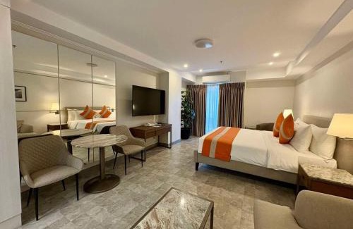 Malabanias Apartment | Sheryll Escapes - La Grande Phase 2, Grand Studio 708 on 7th floor with Balcony, Wifi & Netflix