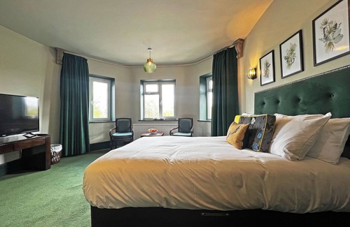 Shillingford Hotel | Shillingford Bridge Hotel