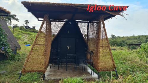 Mannarkkad Cabin | Shining Caves Resort