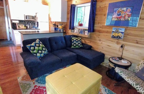 Ashville Cottage | Shiny Tiny -Lake Neely Henry Access