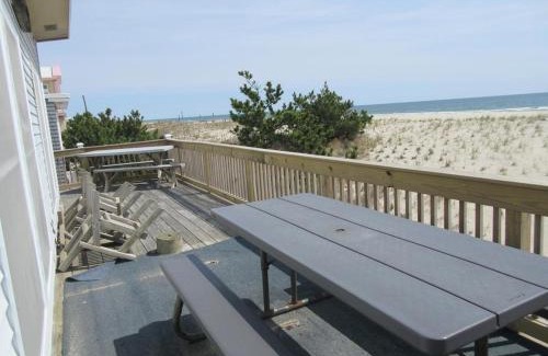 Ship Bottom Apartment | Ship Bottom 2Nd Floor Duplex With Great Ocean Views