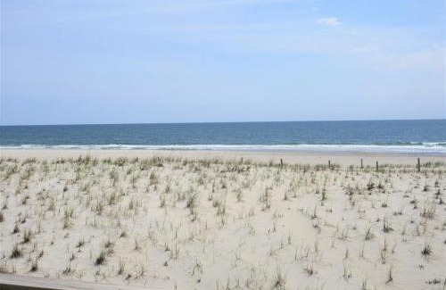 Ship Bottom Apartment | Ship Bottom 2Nd Floor Duplex With Great Ocean Views