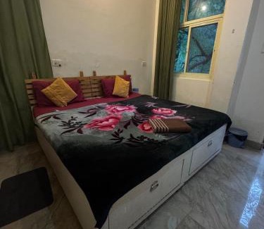 Haridwar Bed & Breakfast | Shivanjal stay