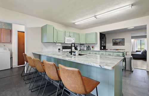 Smith River House | Shmitie House on the River