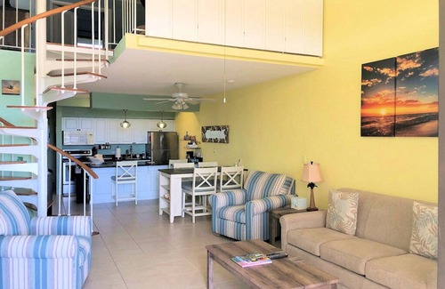 Estate Golden Rock Condo | Shore Beats Work - SUMMER SPECIAL - only 190.00 per night