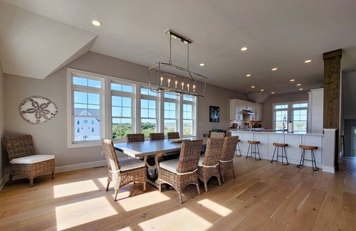 North Topsail Beach House | Shore Break: Luxurious 6-Bed Oceanfront Retreat