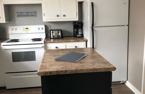 Clear Lake House | Shore Fun Rental