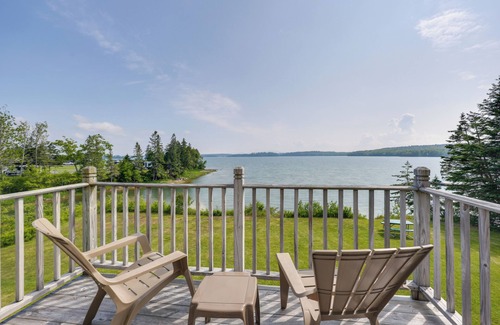 East Sullivan Cottage | Shorefront House w/Views, 14 Mi to Acadia NP