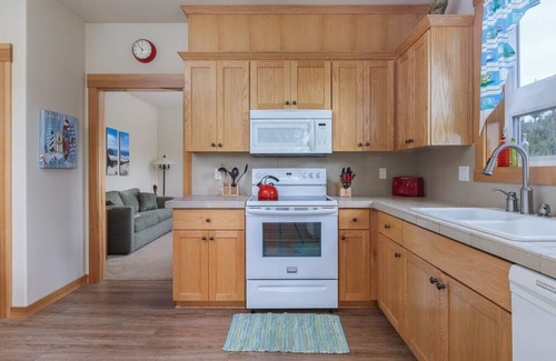 Pacific City House | Short Board Studio - Pacific City