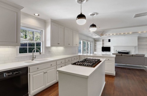 Atlanta House | SHORT /LONG TERM RENTAL OPPORTUNITY NEAR CHASTAIN PARK WITH A POOL!